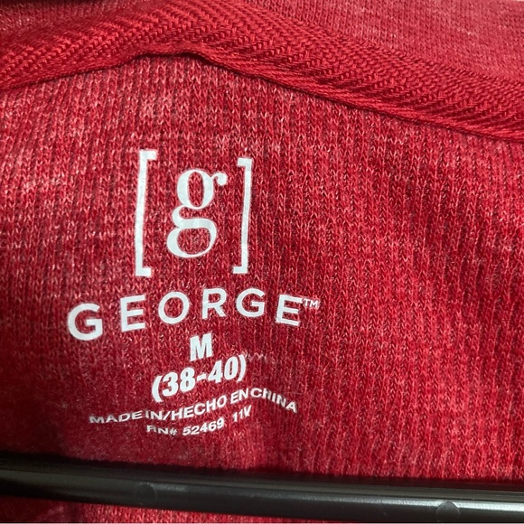 ⚡️ mens George red Henley size medium - Picture 3 of 3